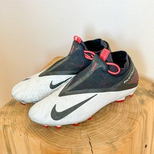 Nike Phantom Vision Cleats